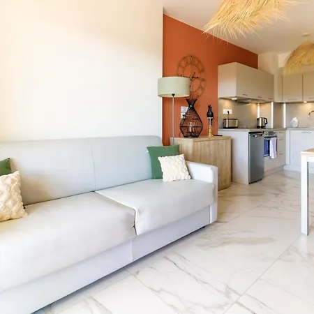 Select So Home: Magnifique Avec Piscine Apartment